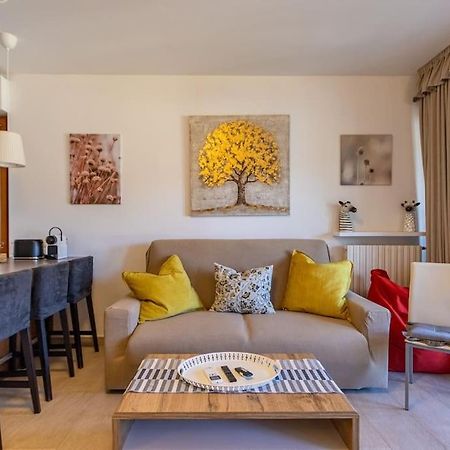Wraparound Lake Views Bellavista Residence Campione dʼItalia 외부 사진