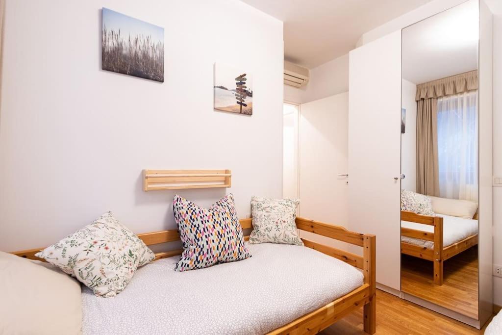 Wraparound Lake Views Bellavista Residence Campione dʼItalia 외부 사진