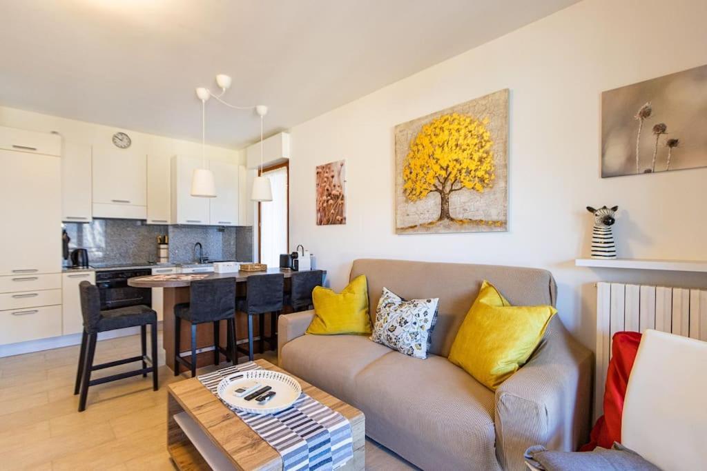 Wraparound Lake Views Bellavista Residence Campione dʼItalia 외부 사진